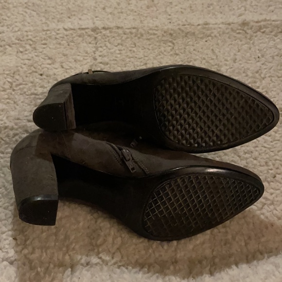 Aerosols Grey Suede Zipper-Up Heels - Picture 3 of 3